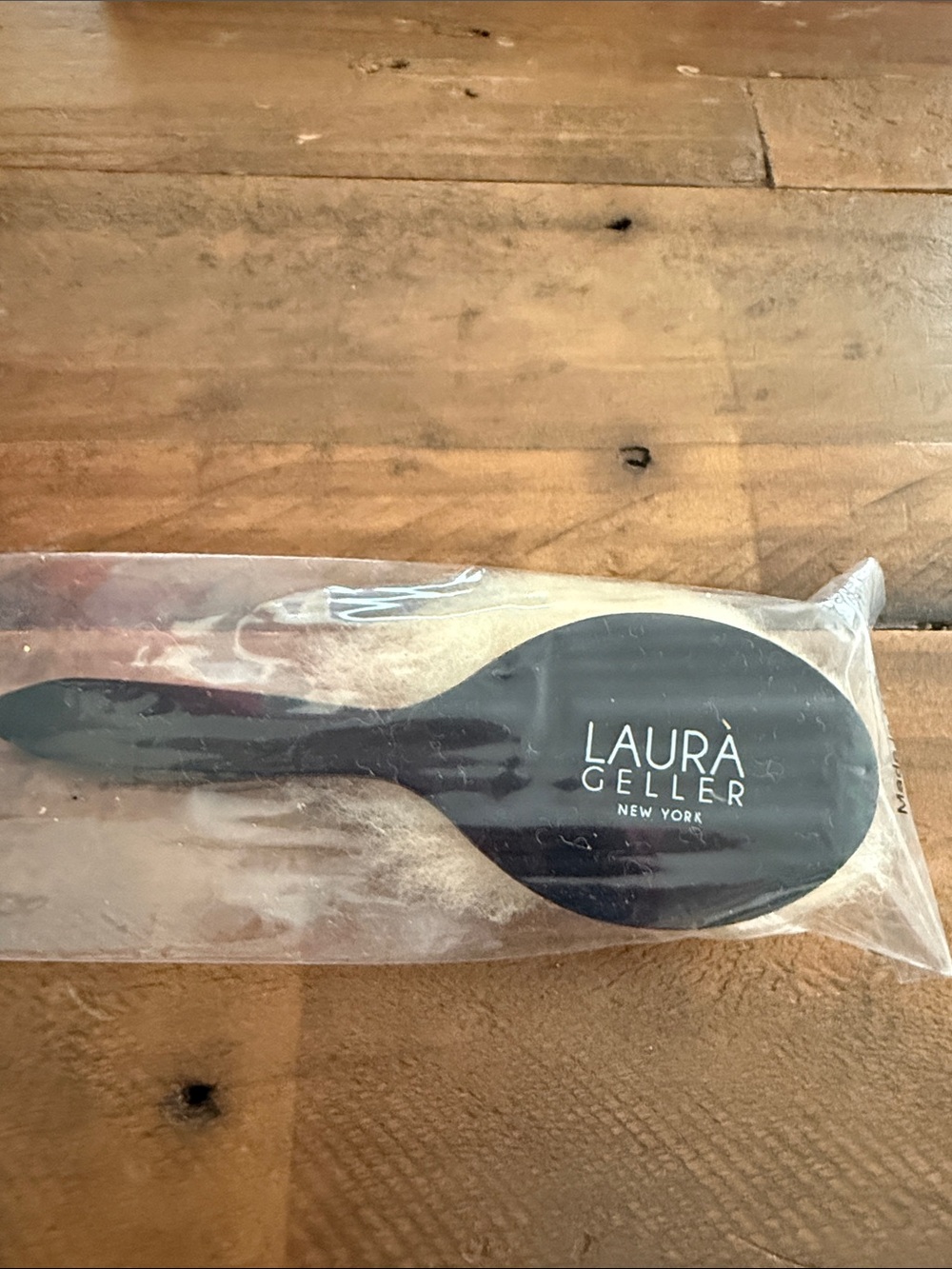 Laura Gellar lambs wool powder brush. Never used
